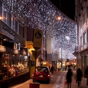 LED Lichterkette 20m 200 MaxiLed weiss + Flash kw Kabel weiss